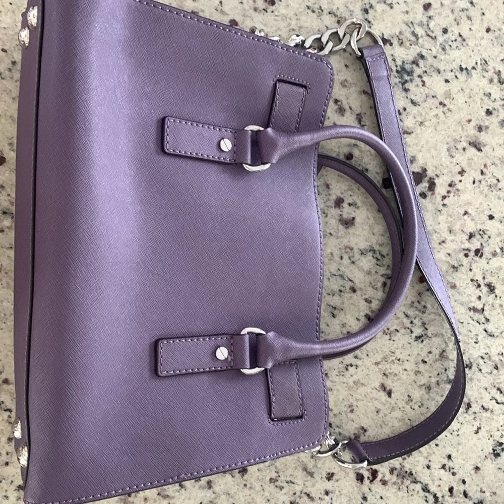 Michael Kors handbag- Excellent condition and rare color! - Picture 3 of 4